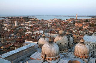 Panorama depuis le clocher de Saint-Marc à Venise 03