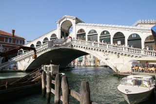 Ponte del Rialto, Venezia 01