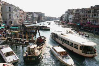 Ponte del Rialto, Venezia 03
