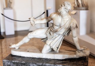 Galata inginocchiato, copia romana, fine del III e metà del II secolo a.C., Museo Archeologico di Venezia