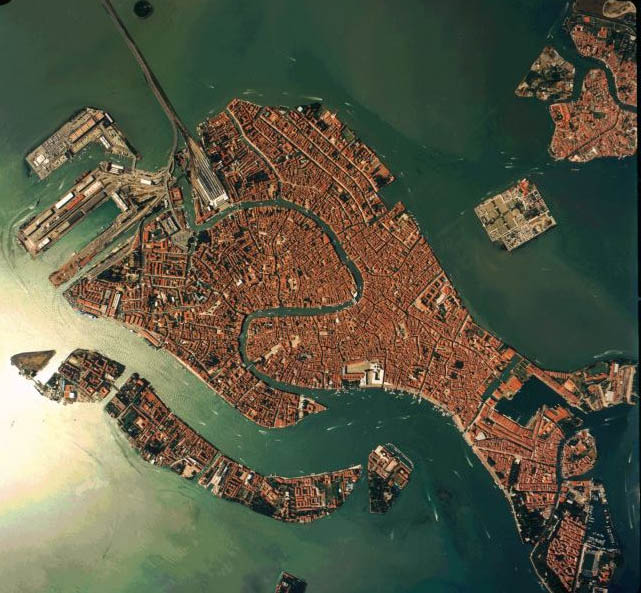 foto satellite di venezia